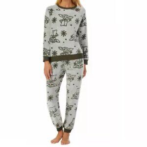 NWT Star Wars Baby Yoda 2-piece Fleece Jogger Lounge Set Women Pajamas S/M Green